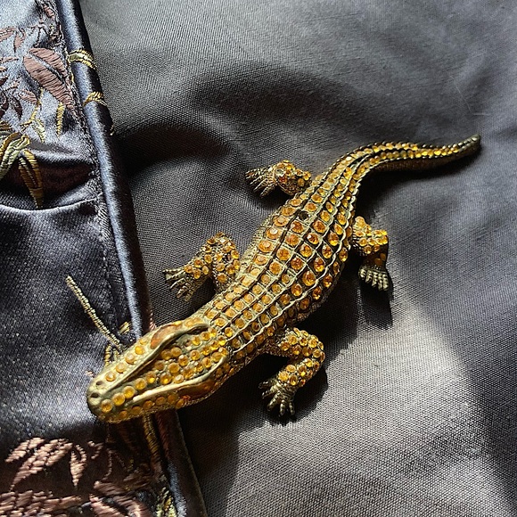 Suite 109 Bamboo Brocade king pillowcases ~ NWOT - Picture 13 of 14